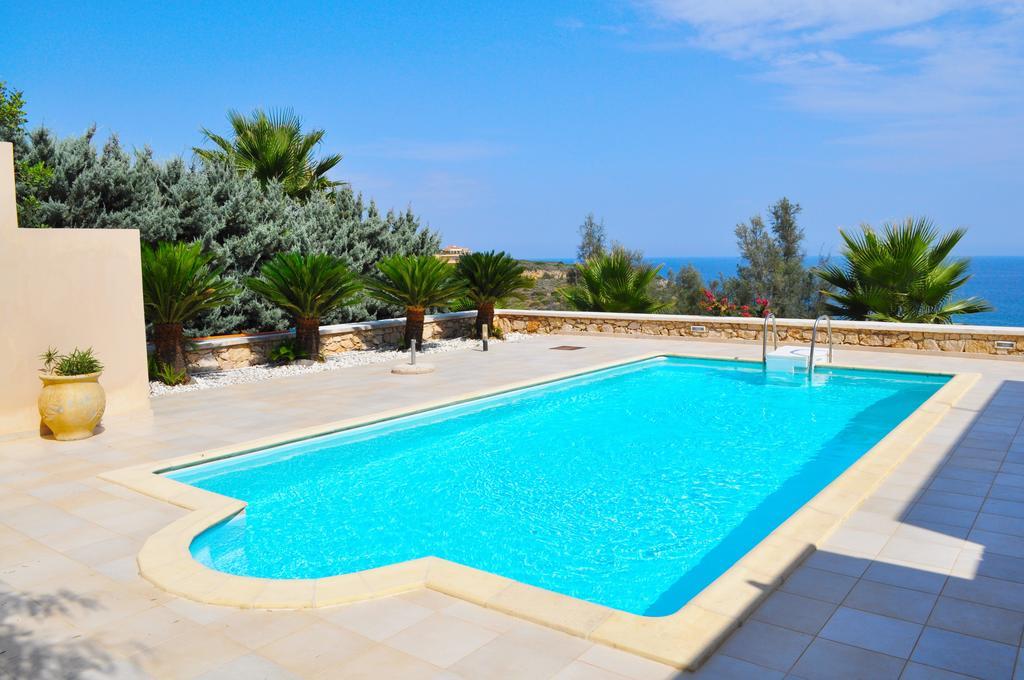 Holiday home Gerani Private